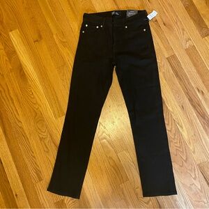 NWT GAP Denim Classic Straight Jean - BLACK
